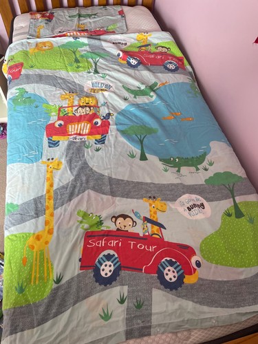 Toddler bedding set